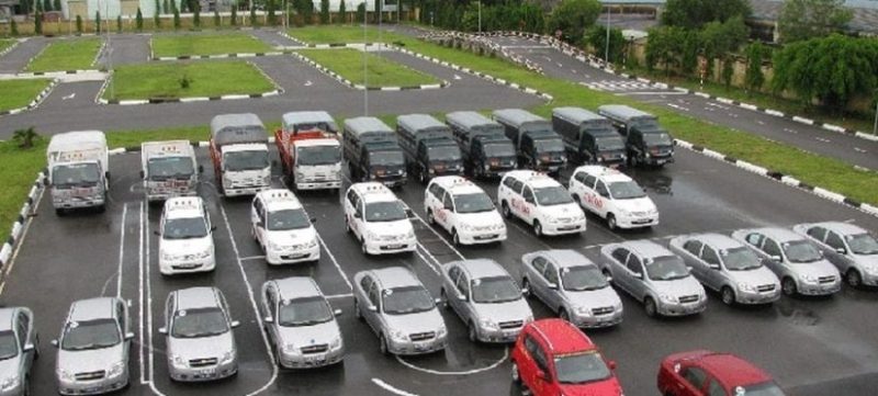 học lái xe số tự động tại trường đào tạo lái xe Đất Thép